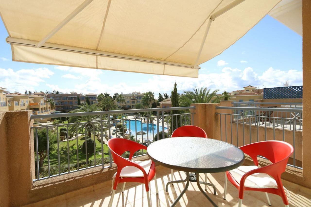 Limnaria Gardens B Lägenhet Paphos Exteriör bild